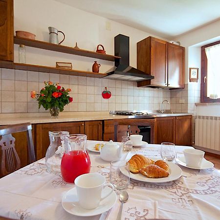 Agriturismo Le Colombe אסיסי חדר תמונה