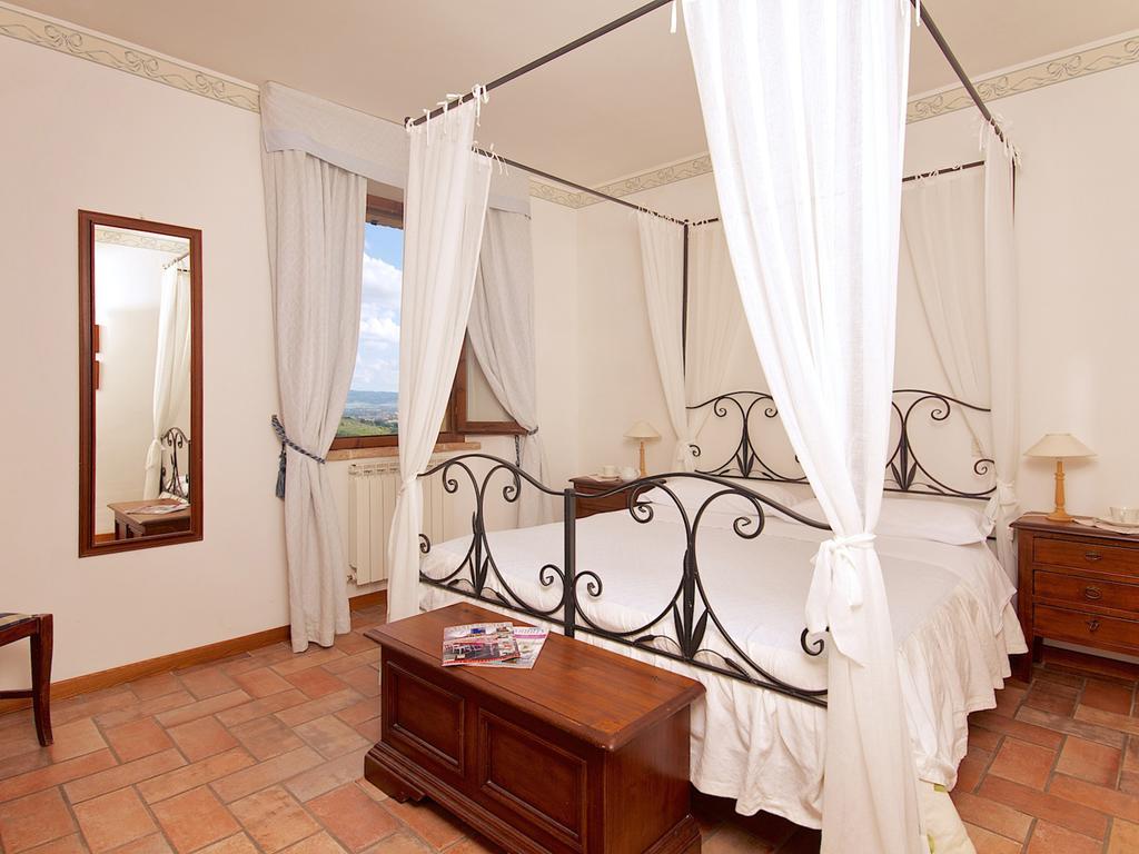 Agriturismo Le Colombe אסיסי חדר תמונה