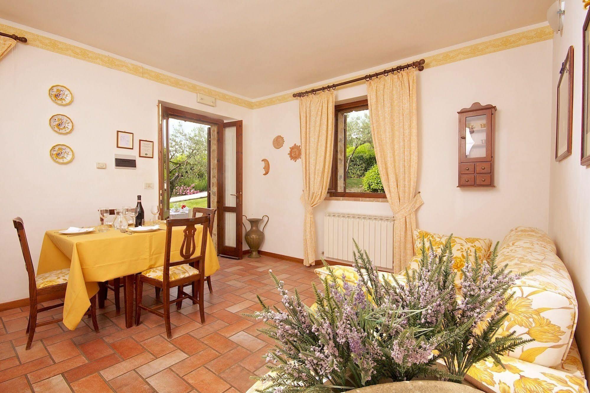 Agriturismo Le Colombe אסיסי מראה חיצוני תמונה